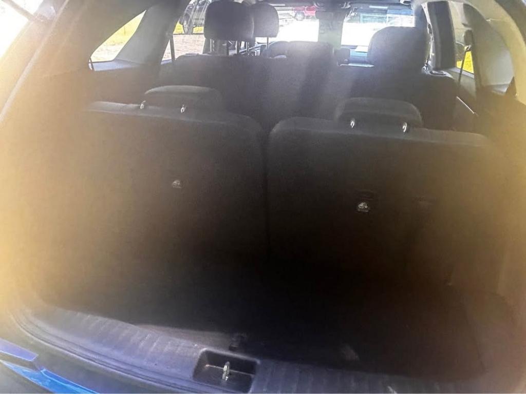 2023 Kia Sorento S - Photo 16