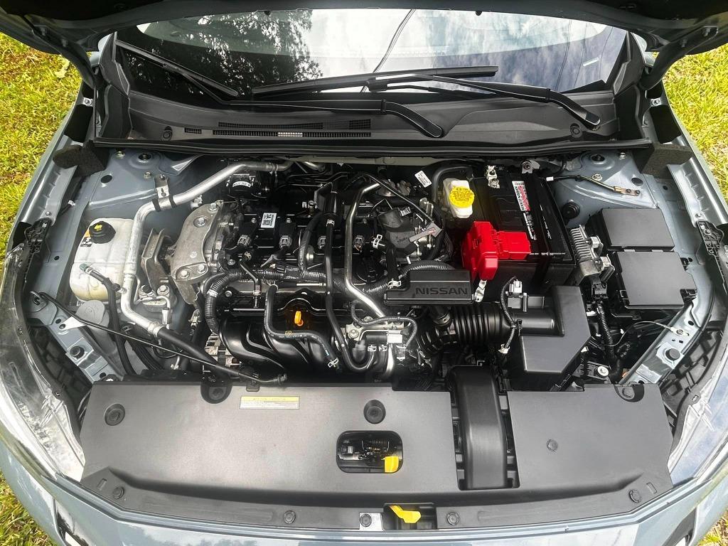 2025 Nissan Sentra SR - Photo 16