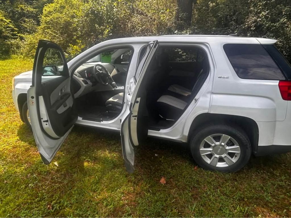2011 GMC Terrain SLE-1 - Photo 9